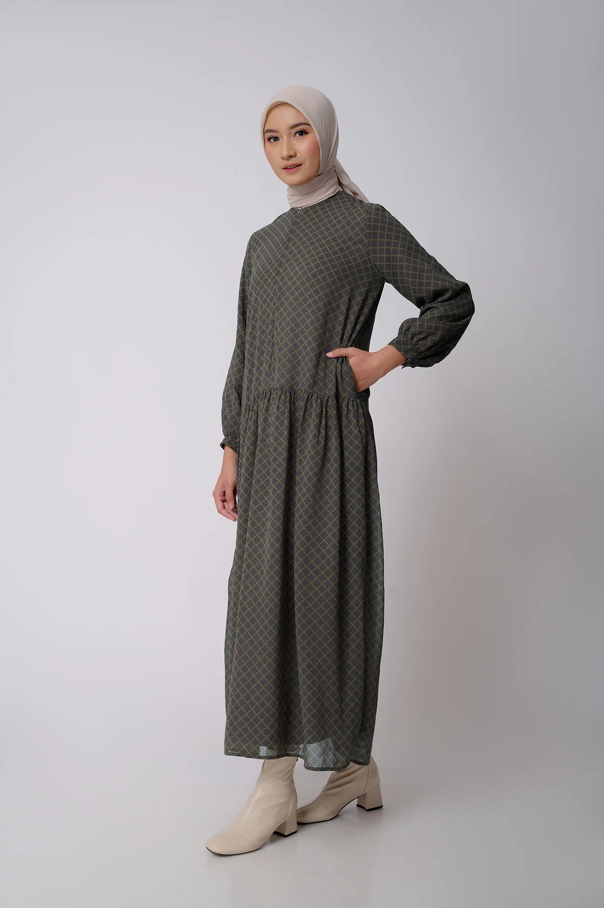 Aleesha Dress - Grey